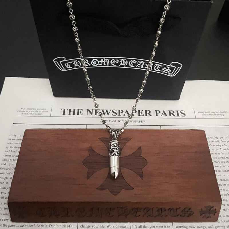 Ch**me He**ts necklaces
